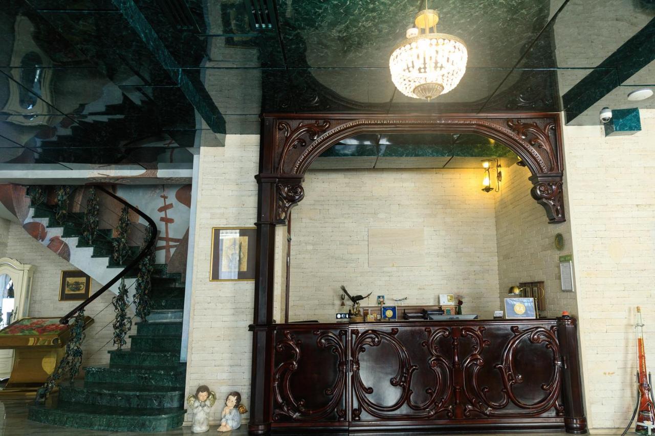 Отель Wine Palace 4*