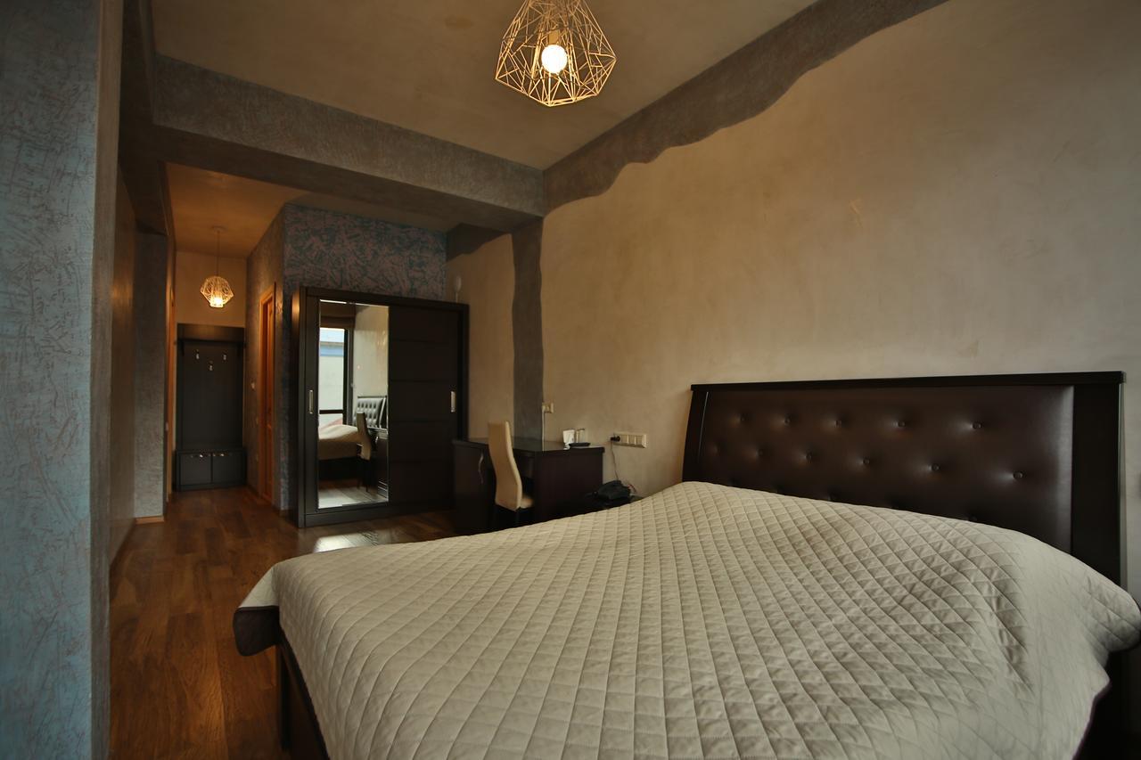 Отель Wine Palace 4*