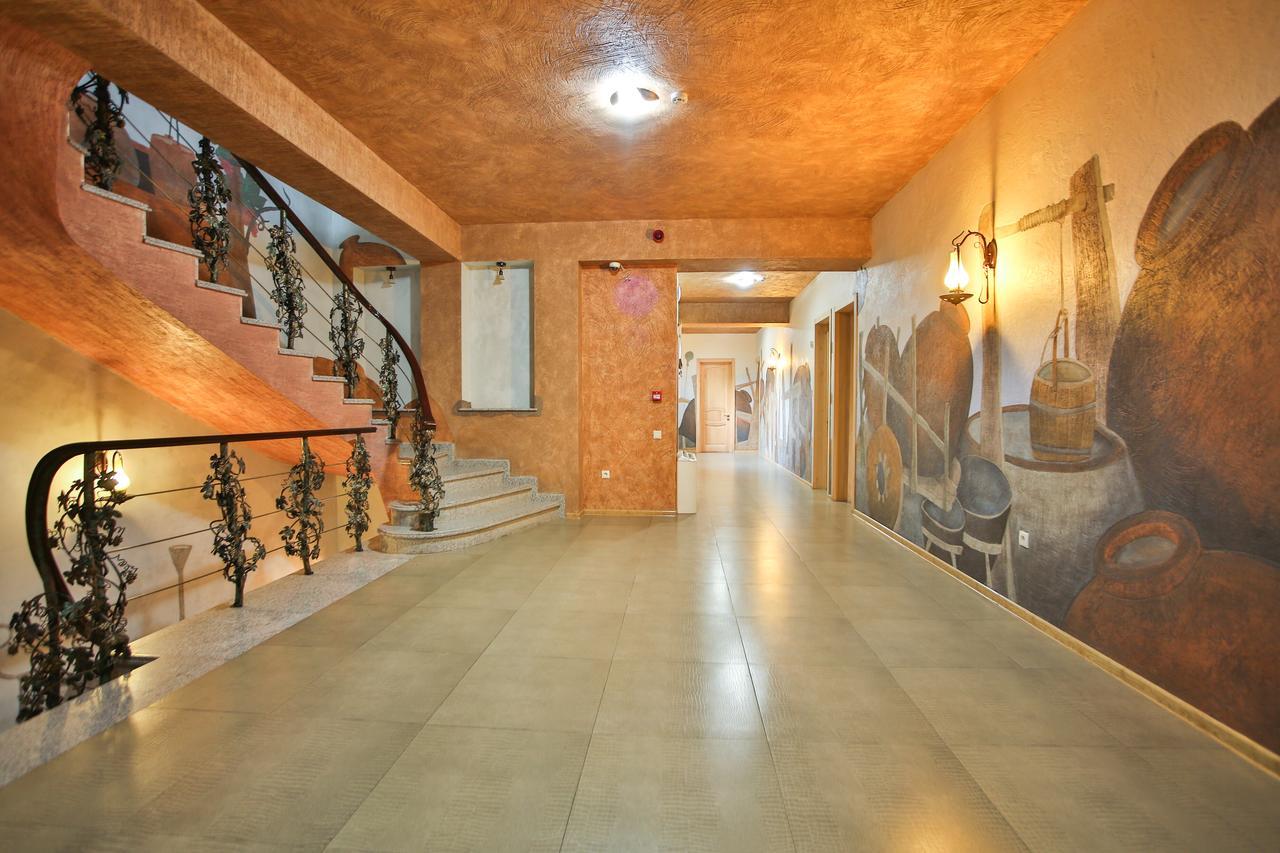 Hotel Wine Palace 4*